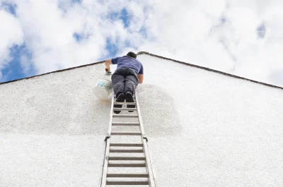 Peinture extérieure à Marseillette — façades et ravalement
